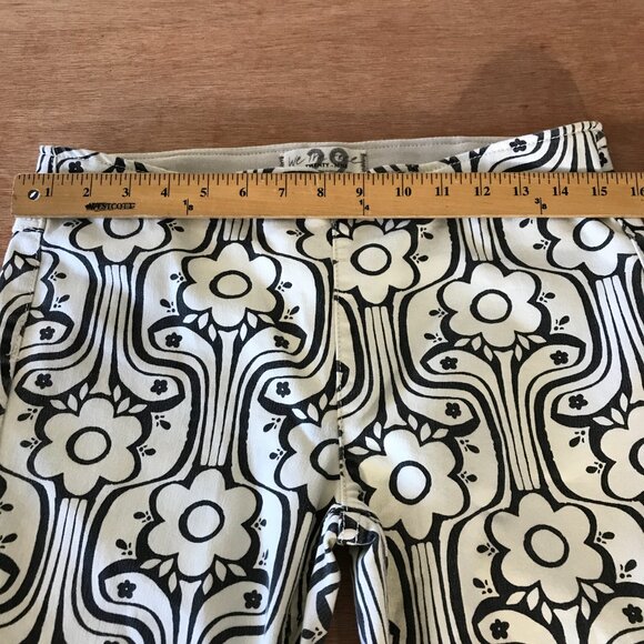 We the Free Penny Pull On Flare Jeans Women 29 Black Floral Mid Rise Pocket Boho - Picture 9 of 15